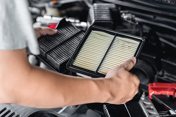 How Does a Dirty Car Air Filter Affect Performance and Fuel Economy?